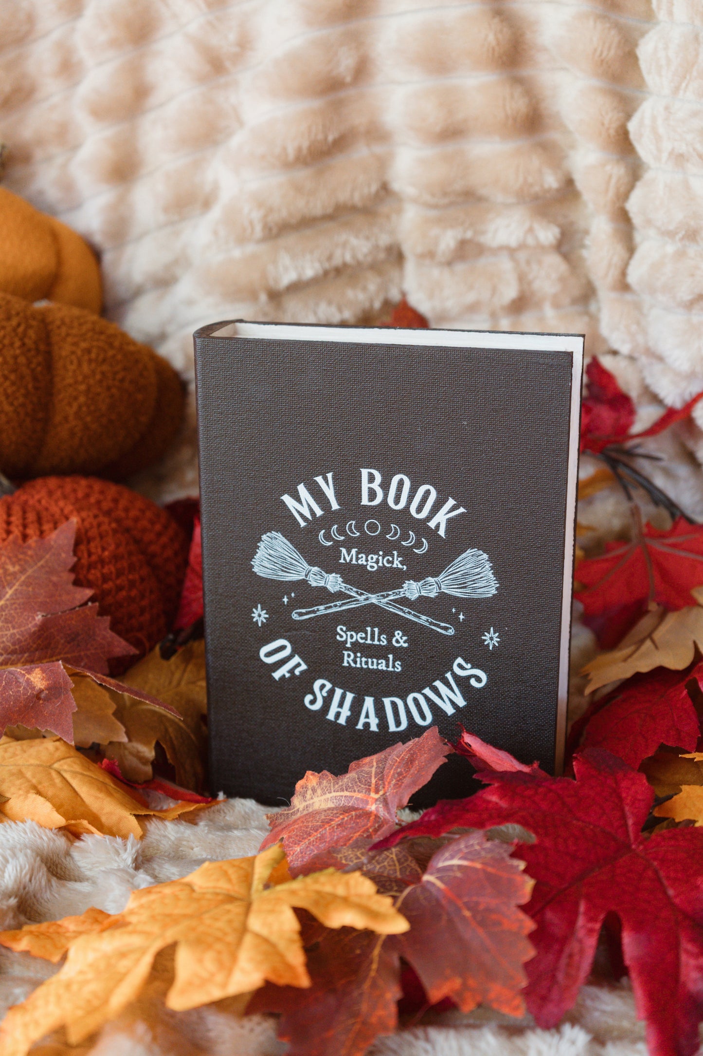 Boîte de rangement trompe-l'oeil "My Book of Shadows" 🧙♀️