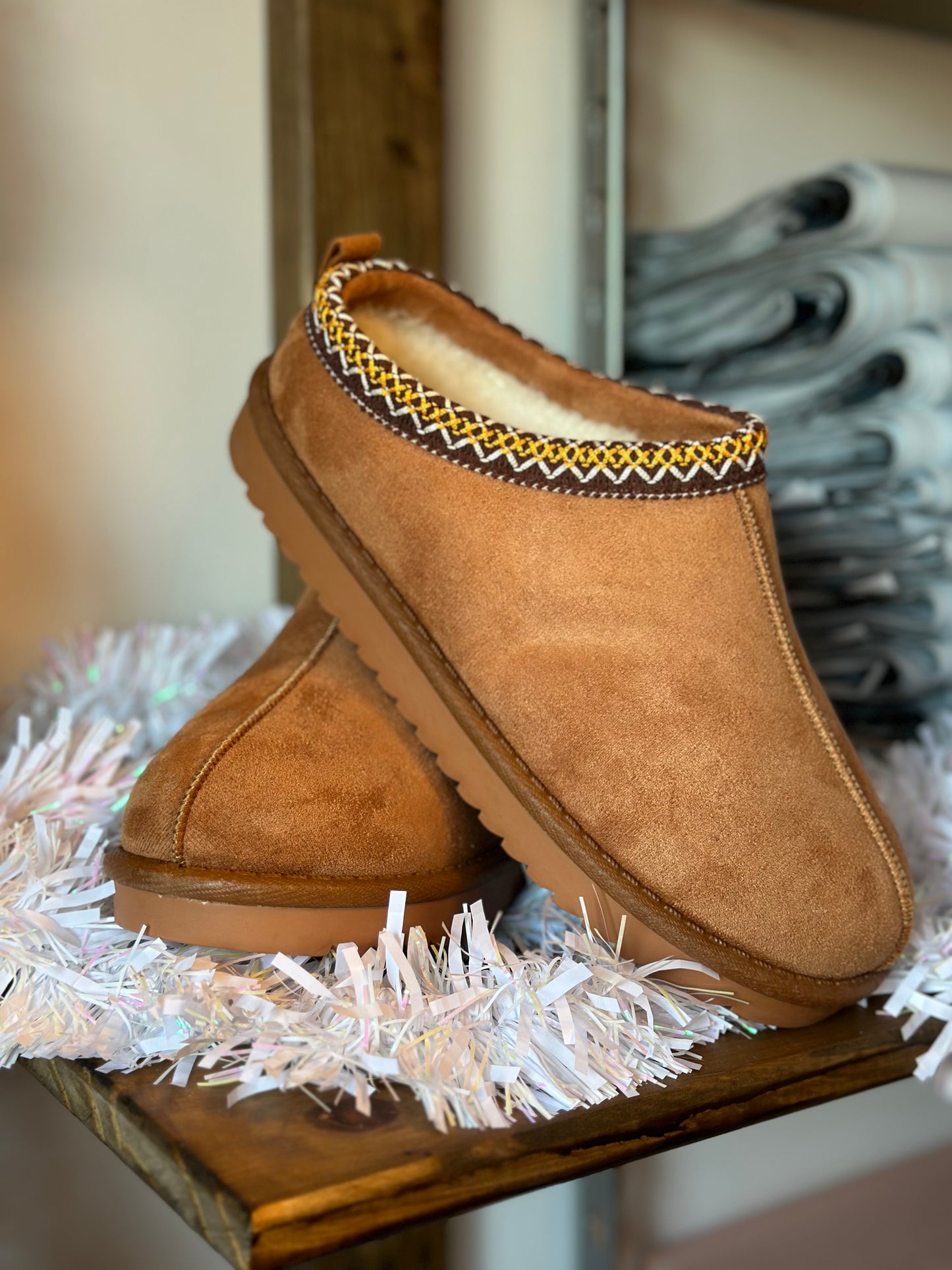 Chaussures cocooning à broderie plates / Camel