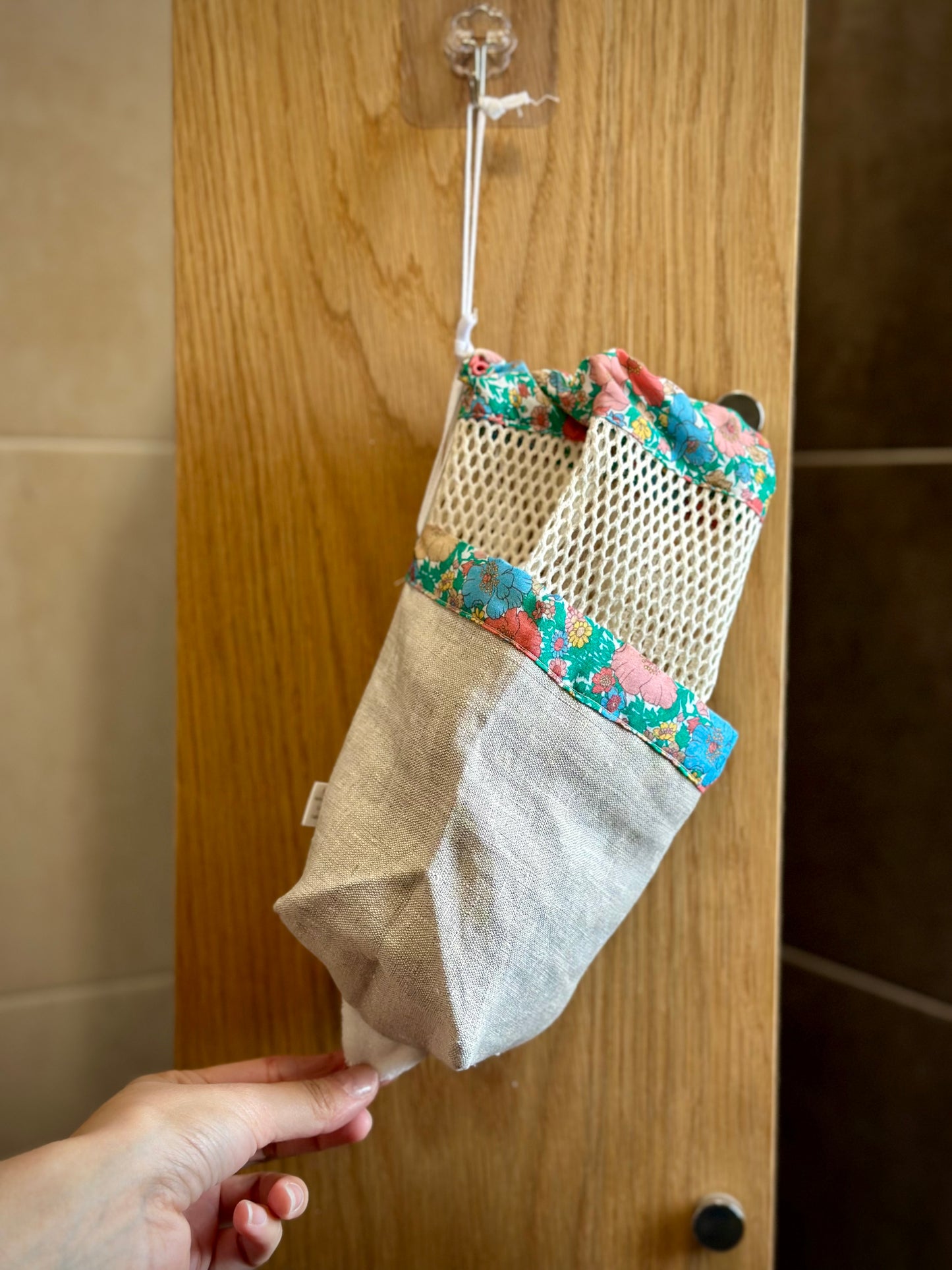 Kit démaquillant et ses cotons lavables avec distributeur et filet de lavage 🇫🇷