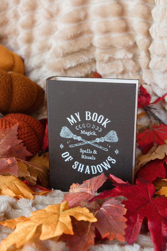 Boîte de rangement trompe-l'oeil "My Book of Shadows" 🧙‍♀️