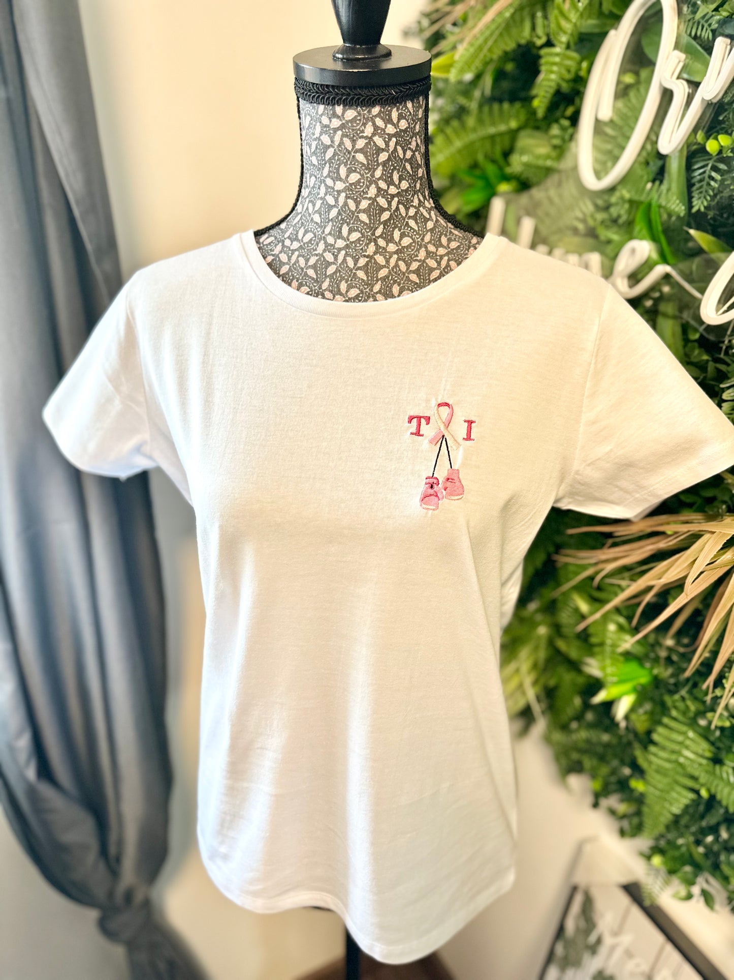 T-shirt blanc droit personnalisé