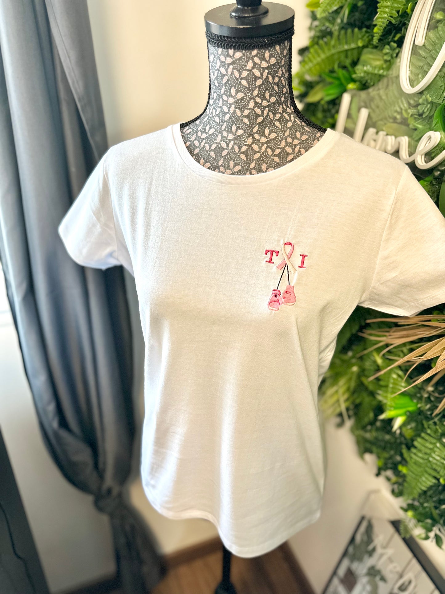 T-shirt blanc droit personnalisé