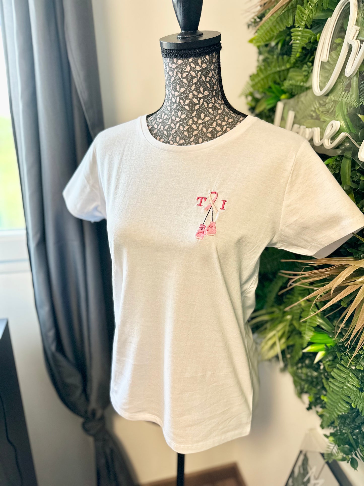 T-shirt blanc droit personnalisé