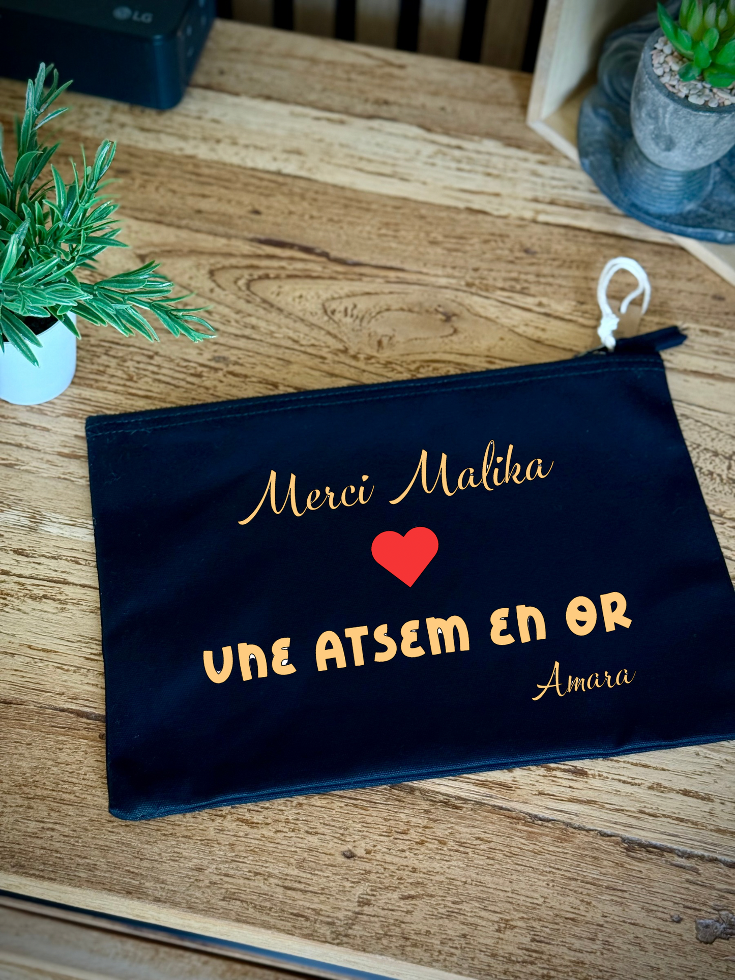 Trousse de toilettes unie personnalisable / Noir